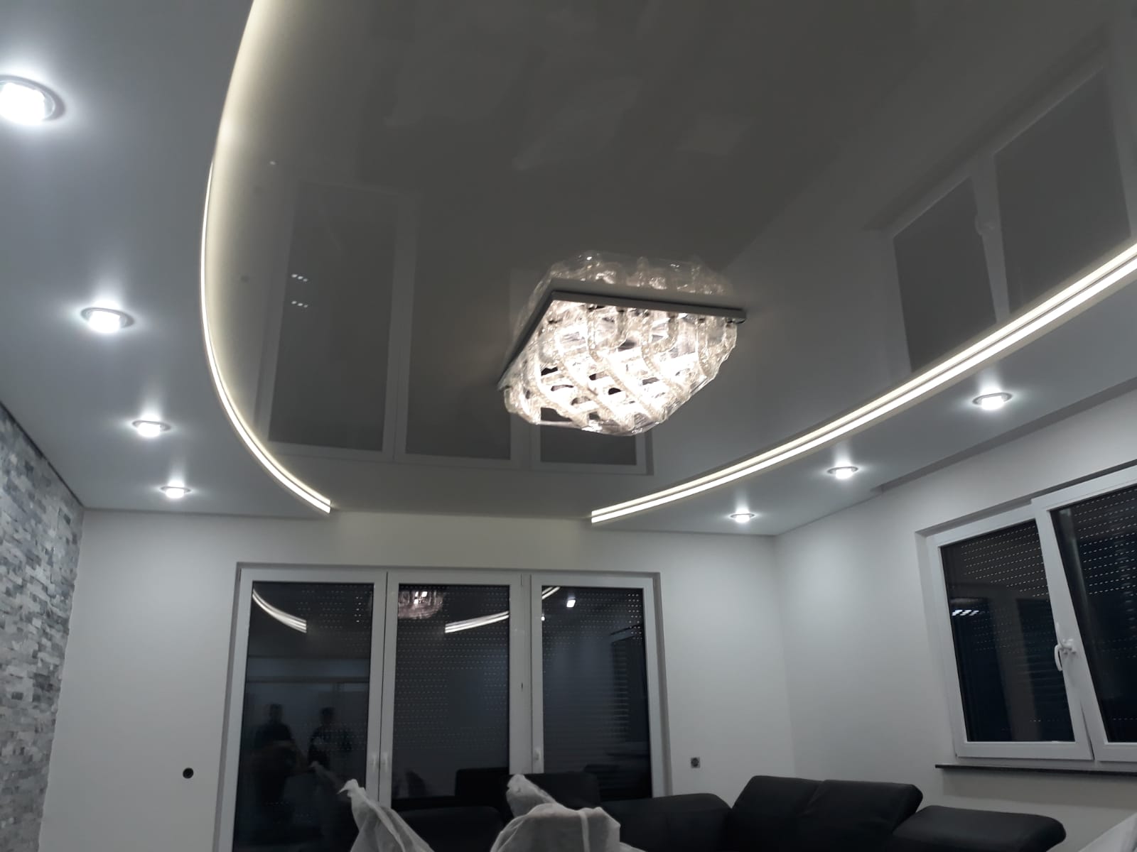 WhatsApp Image 2018-12-17 at 19.02.40(2)